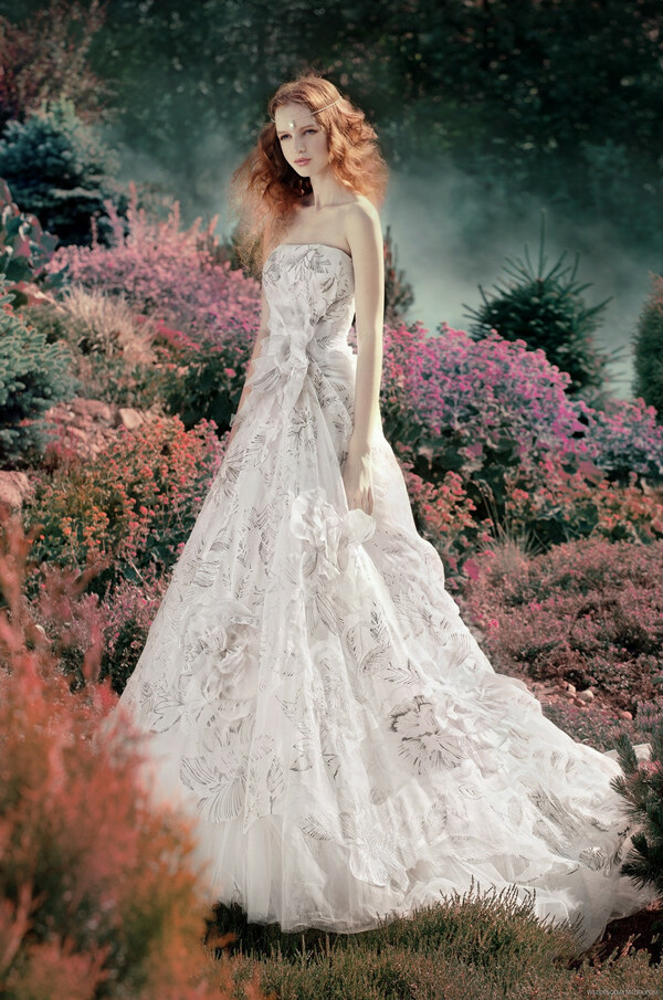 maternity wedding dresses, wedding hairstyle, weddings and pregnant wedding dresses