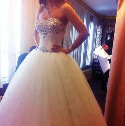 beautiful, trendy and dress
