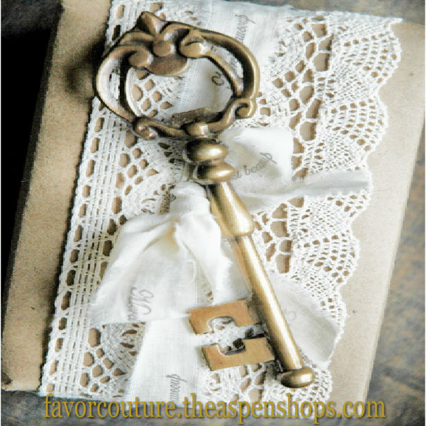 gold, fairy tale, unique favors and key photo holder