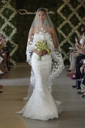 bride, sexy and curves