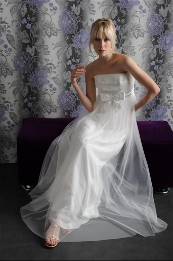 elegant wedding dresses, formal wedding dresses and bride gowns