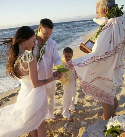 kj, megan fox and brian austin green