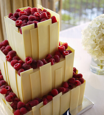 california, wedding cake and carmel