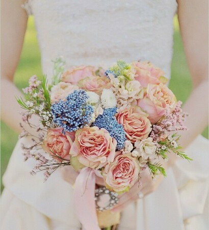 bouquet, roses and flowers