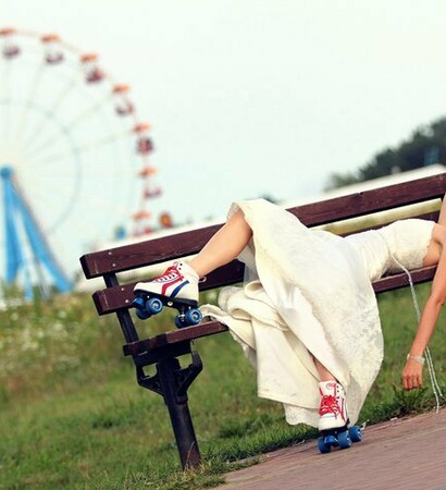 photoyoung, roller and just married