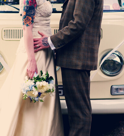 detail, couple and flowers