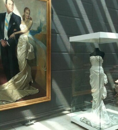 evita, dress and wedding dress