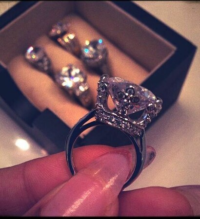 sparkle, expensive and engagement