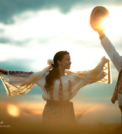 vintage, traditional romanian and style