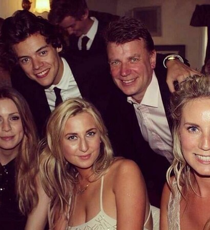 Harry Styles, friends and anne's wedding