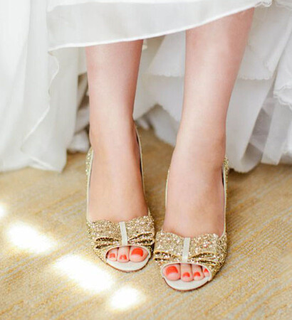 golden shoes, high heels and shoes