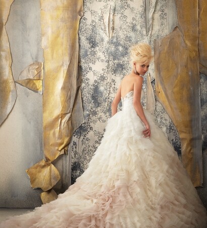 white, nice and mori lee