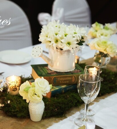 wedding decor, daisy and vintage decor