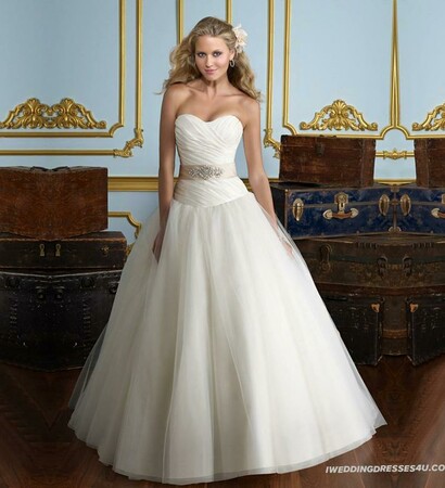 big, beautiful and gown