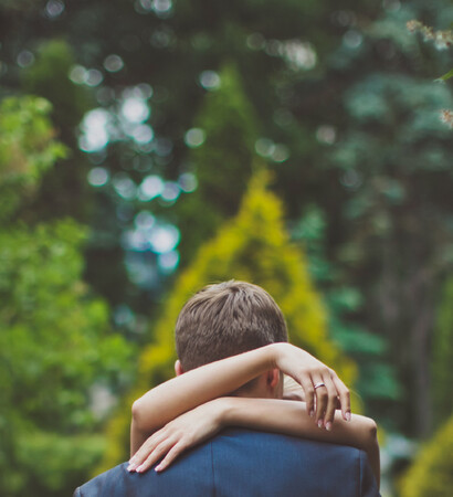 wedding photo, love and hugs