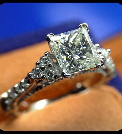 union, romance and ring