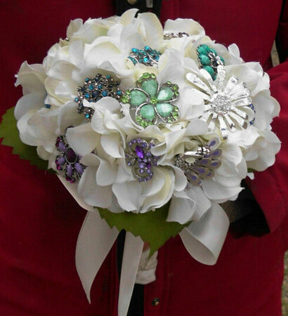 bling, wedding bouquet and brooch bouquet