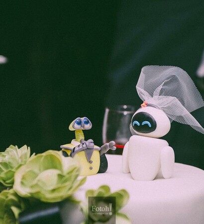 wall-e, cake and love