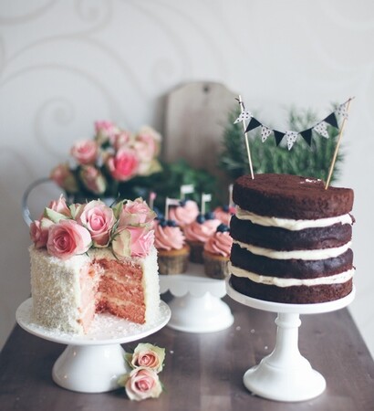 cake, flores and romantic