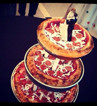 weddingcake, pizza and cake
