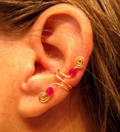 earcuff, cartilage and earrings