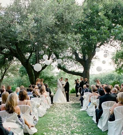 flowers, outside wedding and bride