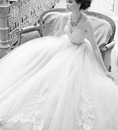 bride, arabic and dress