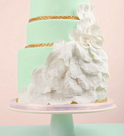 flowers, mint and dessert