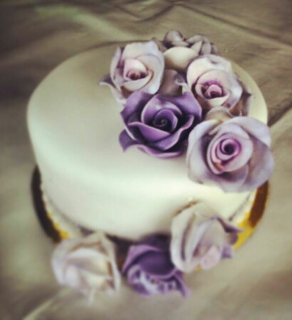 cake, roses and love