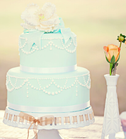 pretty cake, blue cake and birthday cake