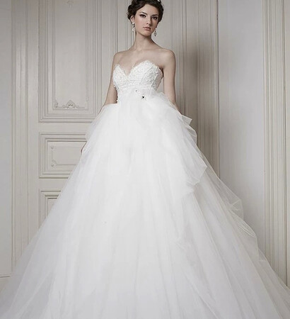 wedding dress and ersa atelier