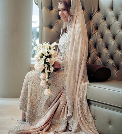 arabic, dress and magnific
