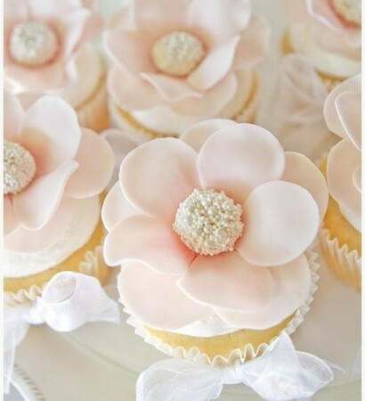 pastry, Fooding and dessert