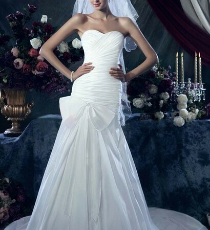 wedding gown, lace and hairstyle