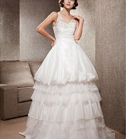 white wedding dress, hairstyle and christmas