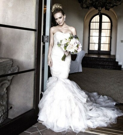 wedding dress, clothes and mermaid wedding dress