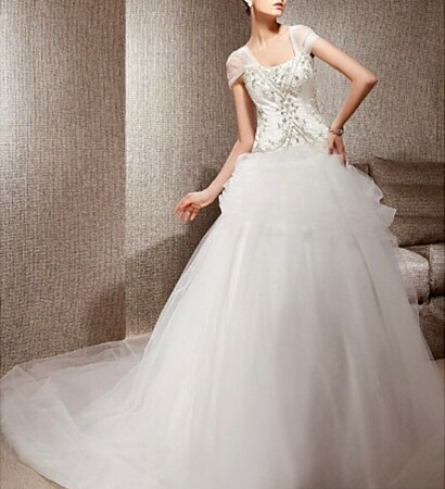 long wedding dress, white wedding dress and christmas