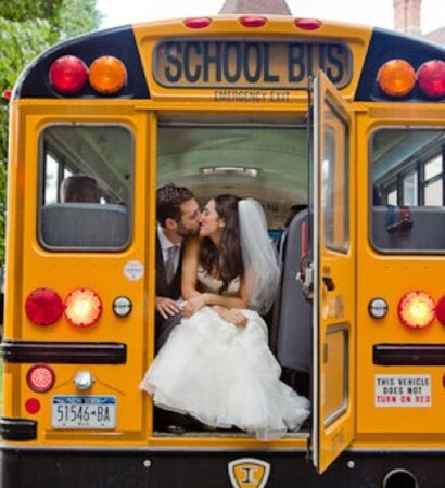 romance, kiss and school bus