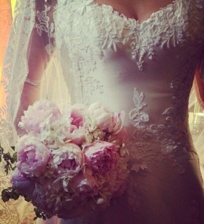 nails, wedding dress and girl