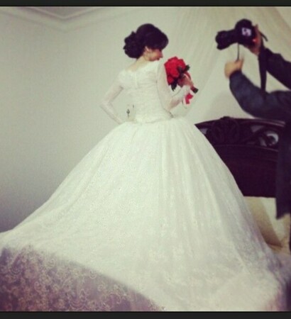 wedding dress, girl and nails