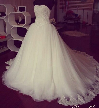 wedding dress, gorgeous and hem