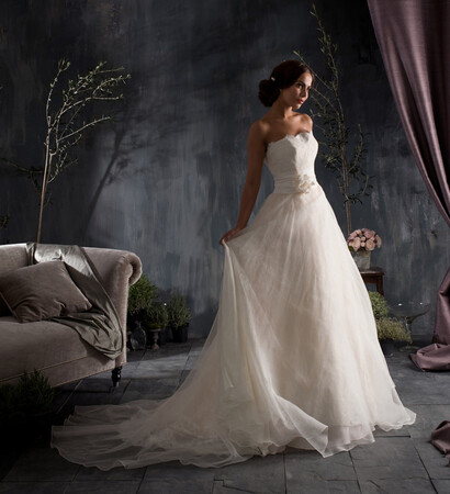 simple wedding dress, designer wedding dress and bridal dress