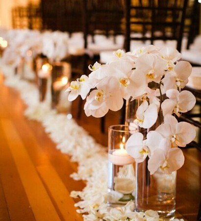 white, flowers and wedding decoration