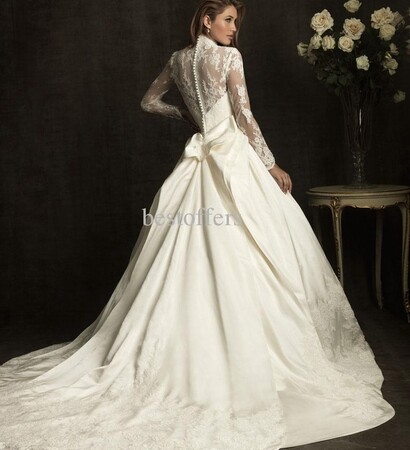 long sleeved, gorgeous and lace