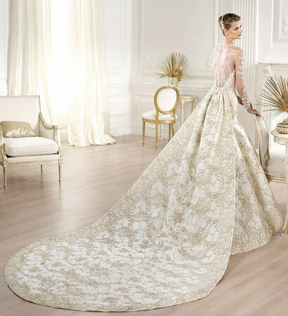 wedding gown, elegant and stunning