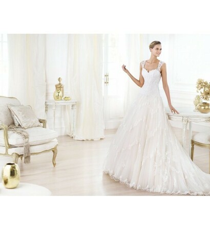 bridal dress, cap sleeves and wedding gown
