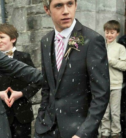 hq, one direction and niall horan