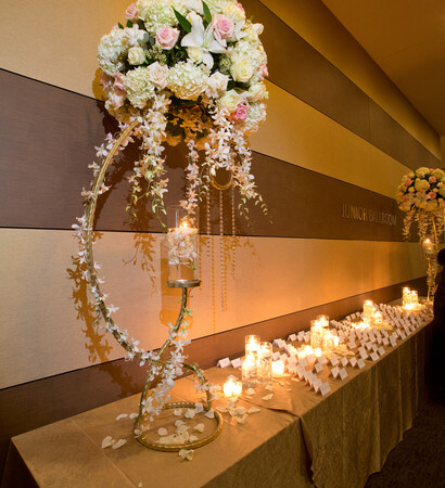 romantic candlelight, flowers and wedding designs
