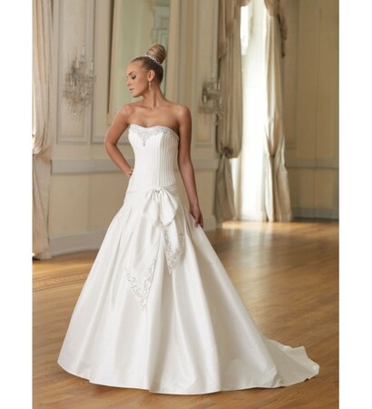 bridal dress, curved neckline and satin