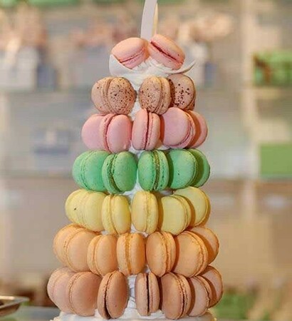 wedding macarons, pastel and macaron tower